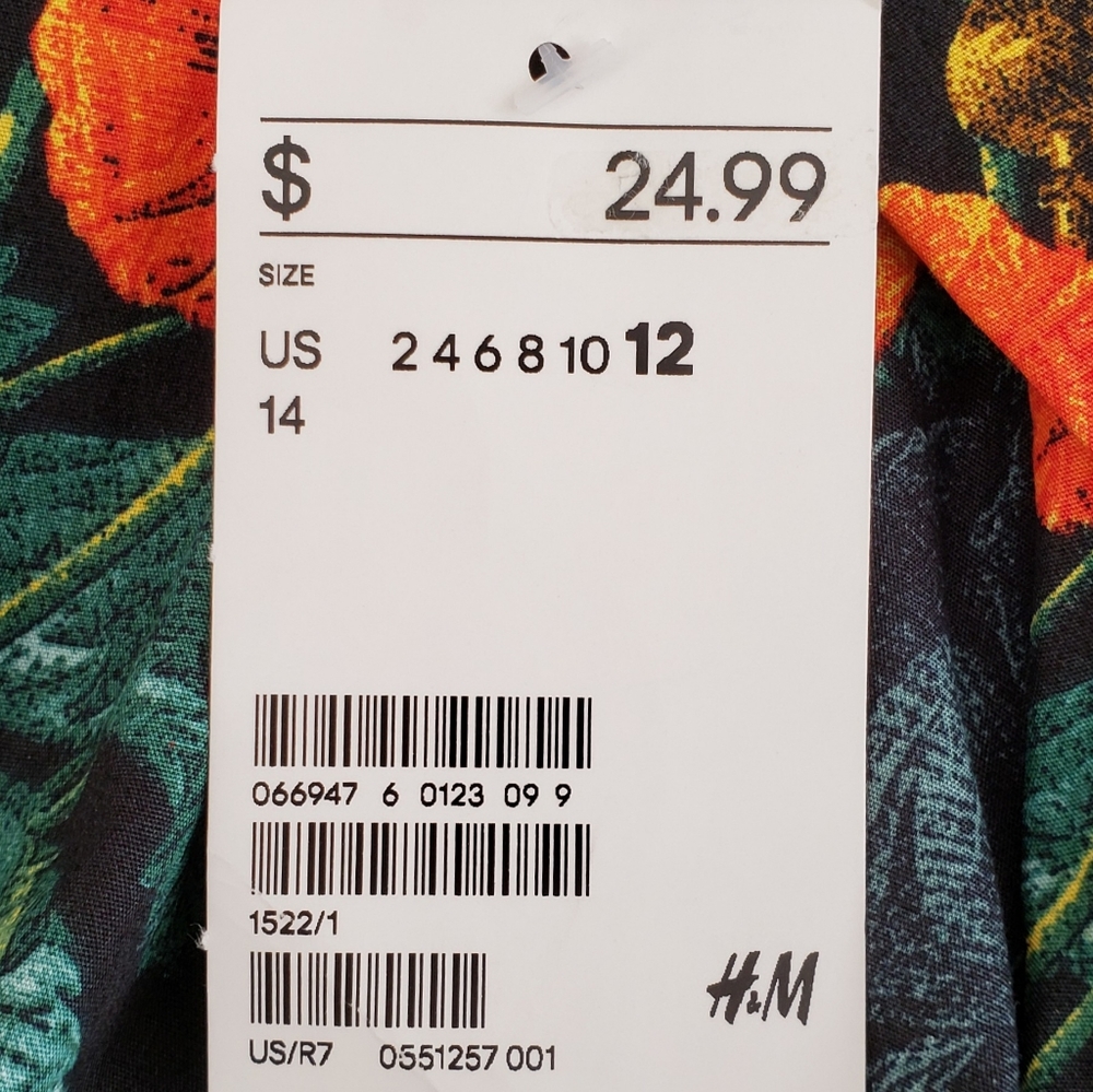H&M Floral Print Blouse - 12 - Picture 8 of 9